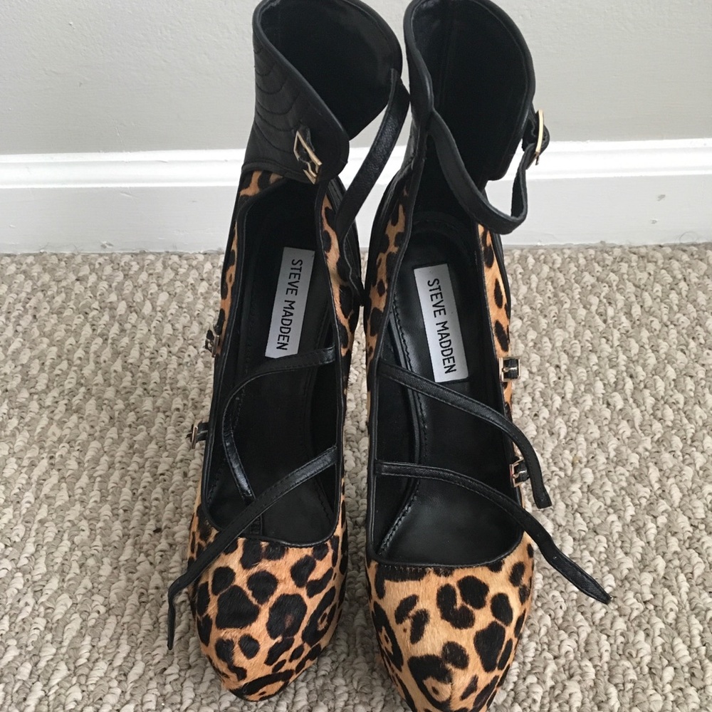 Leopard heels